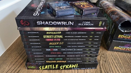Shadowrun ttrpg book - ttrpg, lot
